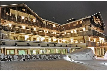 Hotell Cortina d'Ampezzo 2